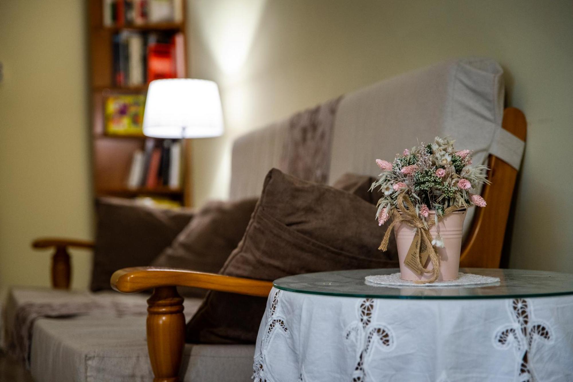 Hostal Montserrat Montseny Dış mekan fotoğraf