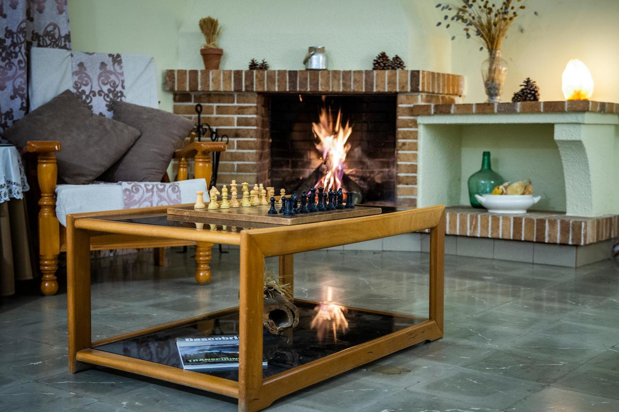 Hostal Montserrat Montseny Dış mekan fotoğraf
