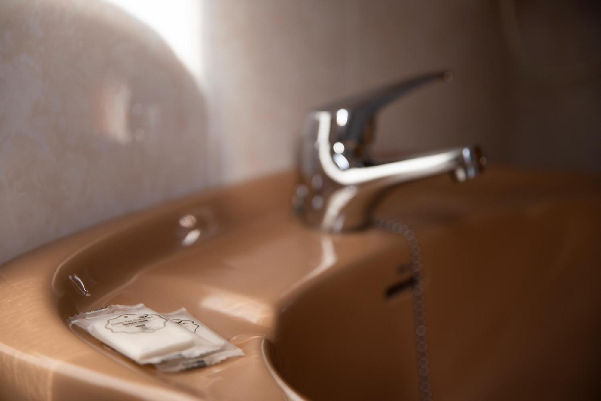 Hostal Montserrat Montseny Dış mekan fotoğraf