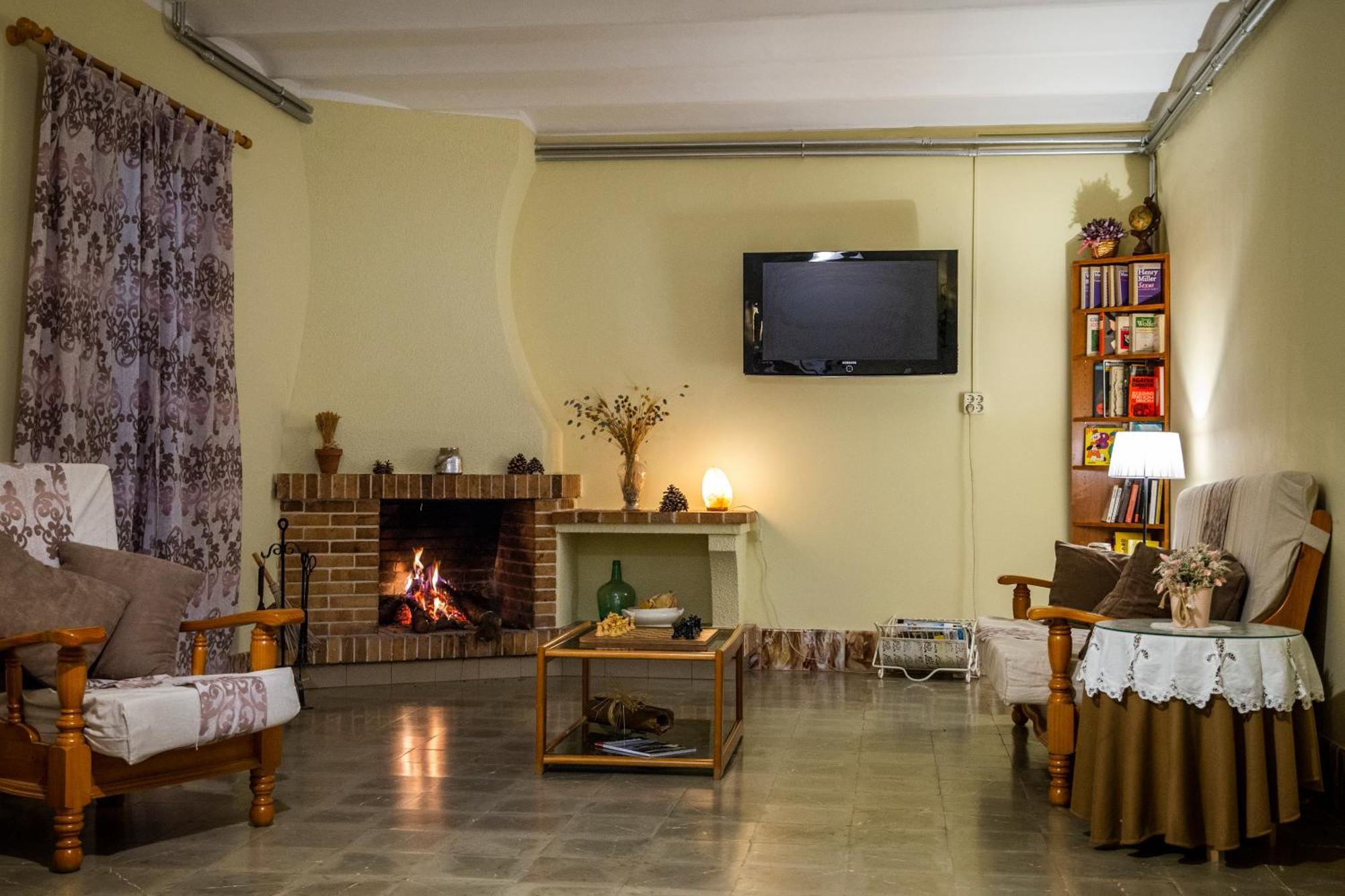 Hostal Montserrat Montseny Dış mekan fotoğraf